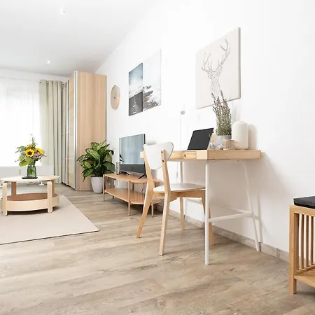 Apart4Me Scandi Apartment Geislingen Zentral Mit Parkplatz Geislingen an der Steige Exterior photo
